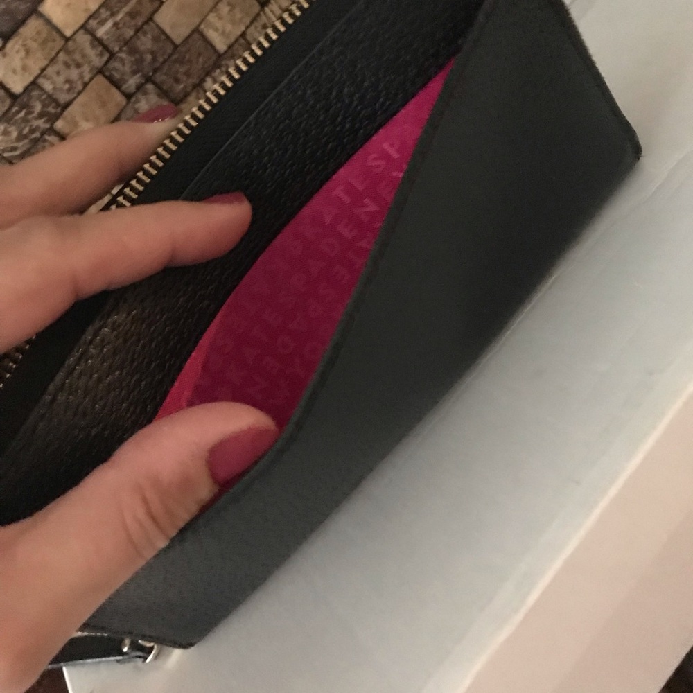 Large Kate Spade Wallet - Picture 3 of 3